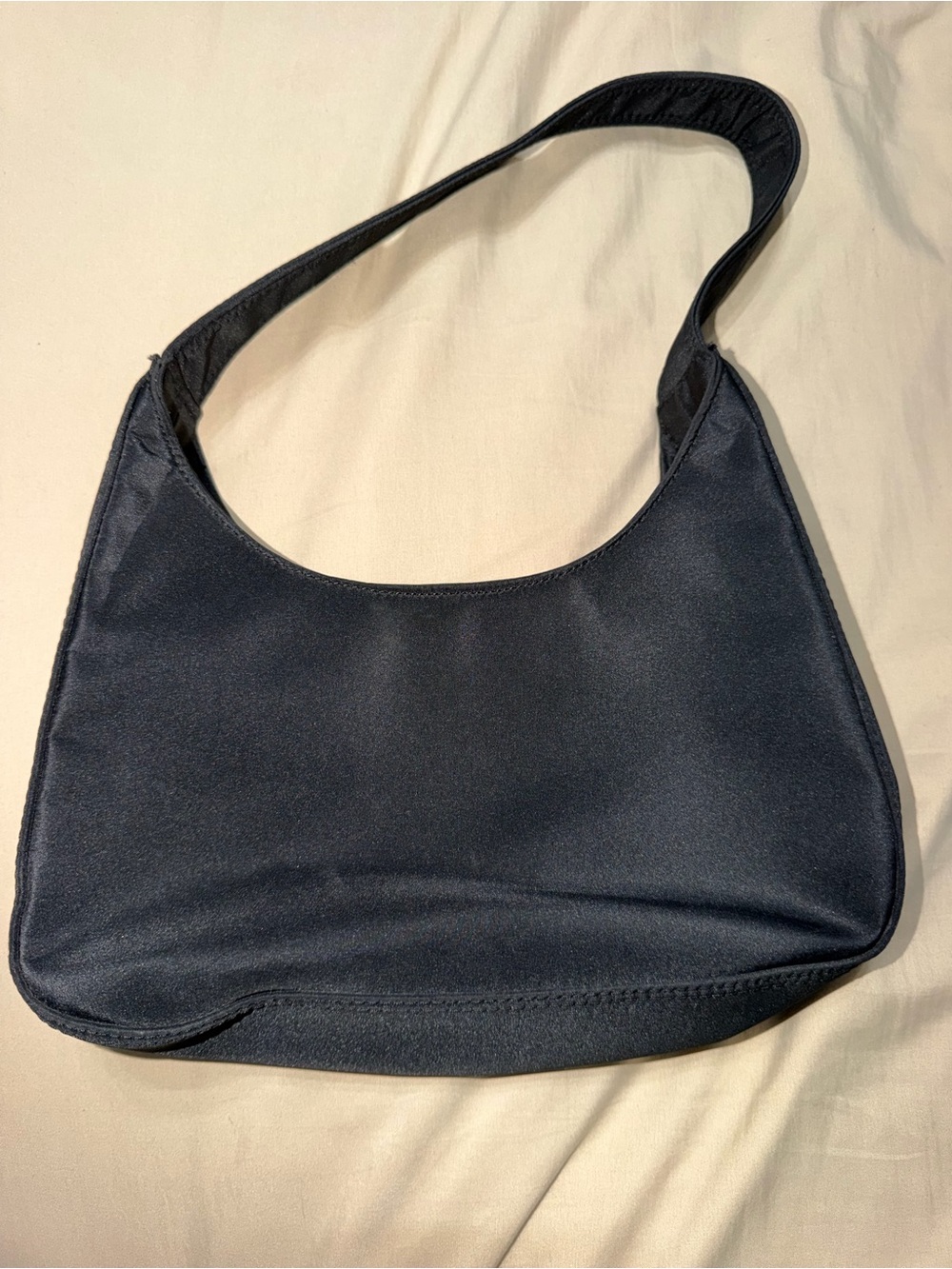 Classic Women's Shoulder Bag in Navy